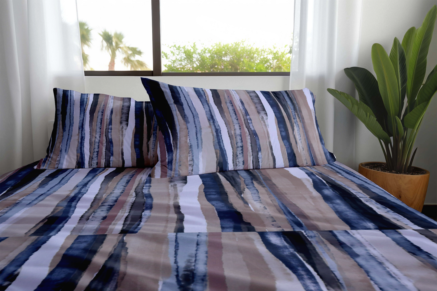 Ocean Waves – Abstract Watercolor Striped Bedding Set